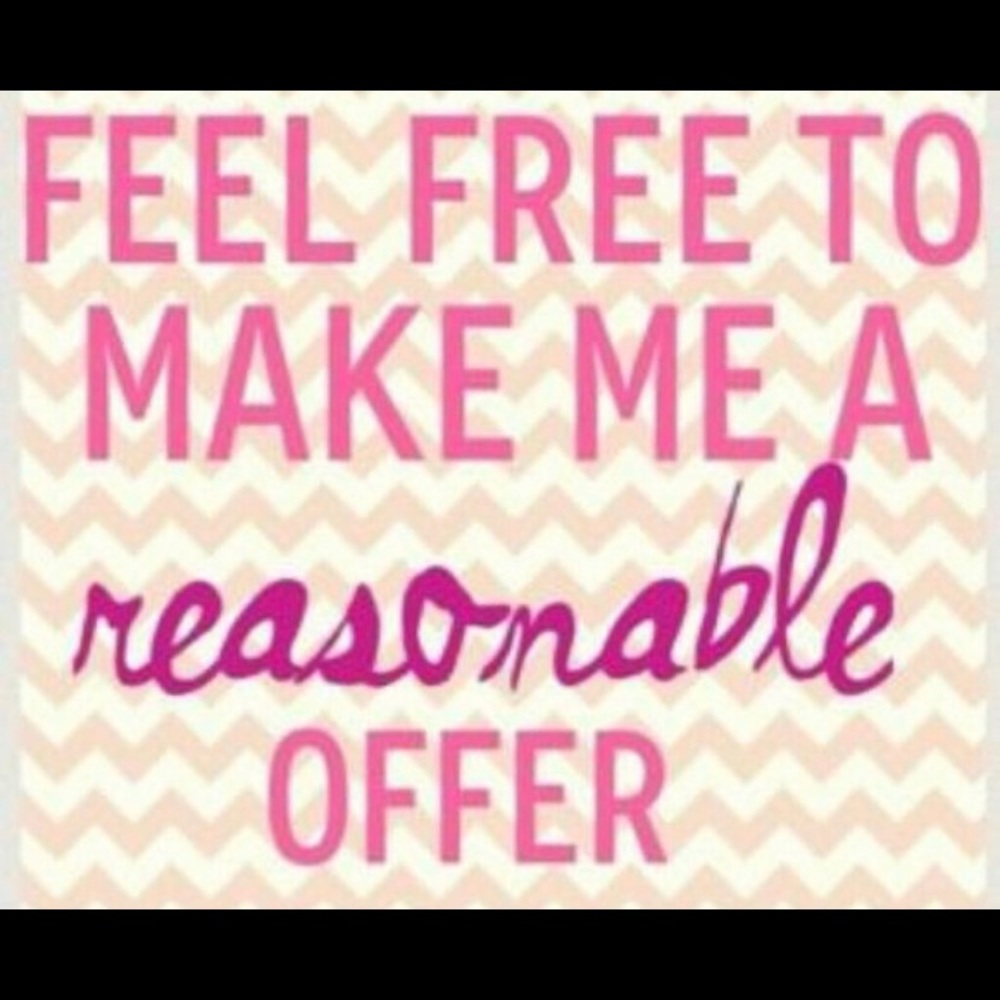 Reasonable offers accepted!!!💕💕